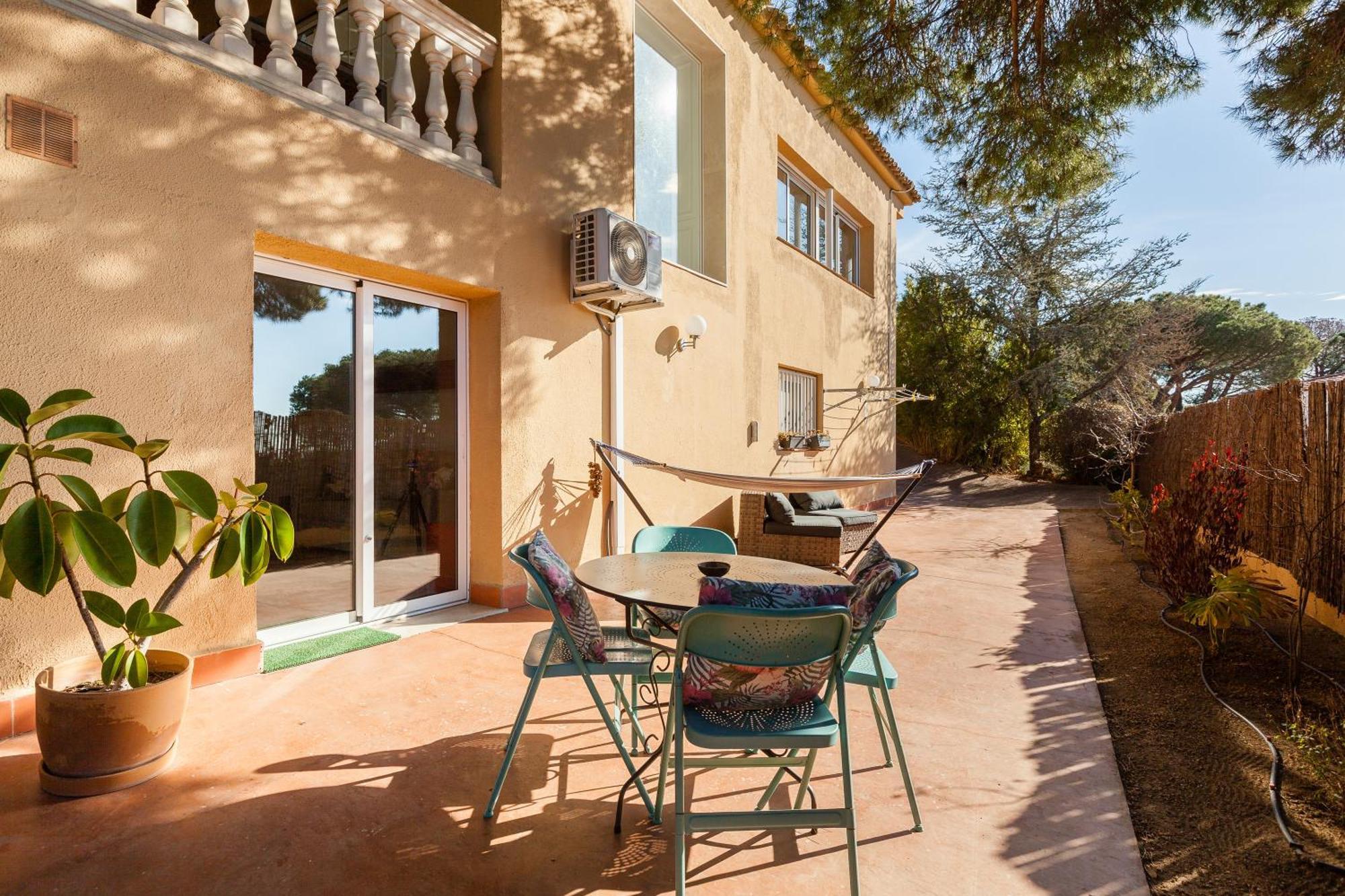 Apartamento Loft In Cabrils Exterior foto